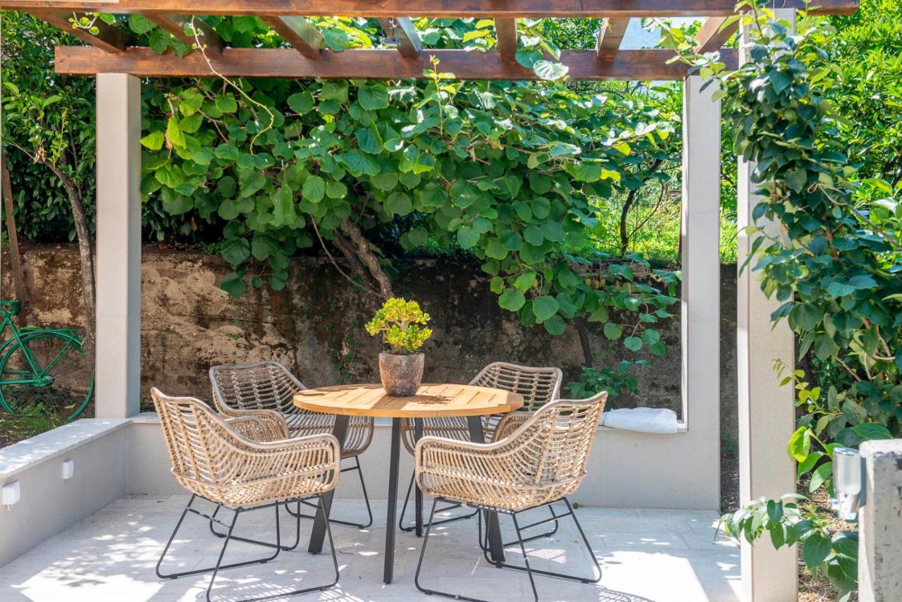 Square Point Apartments Κότορ Εξωτερικό φωτογραφία