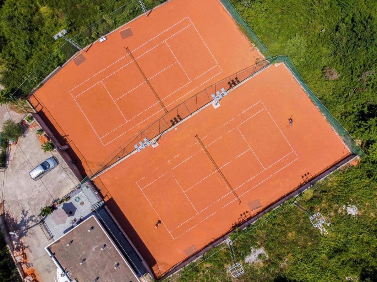 Square Point Apartments Κότορ Εξωτερικό φωτογραφία
