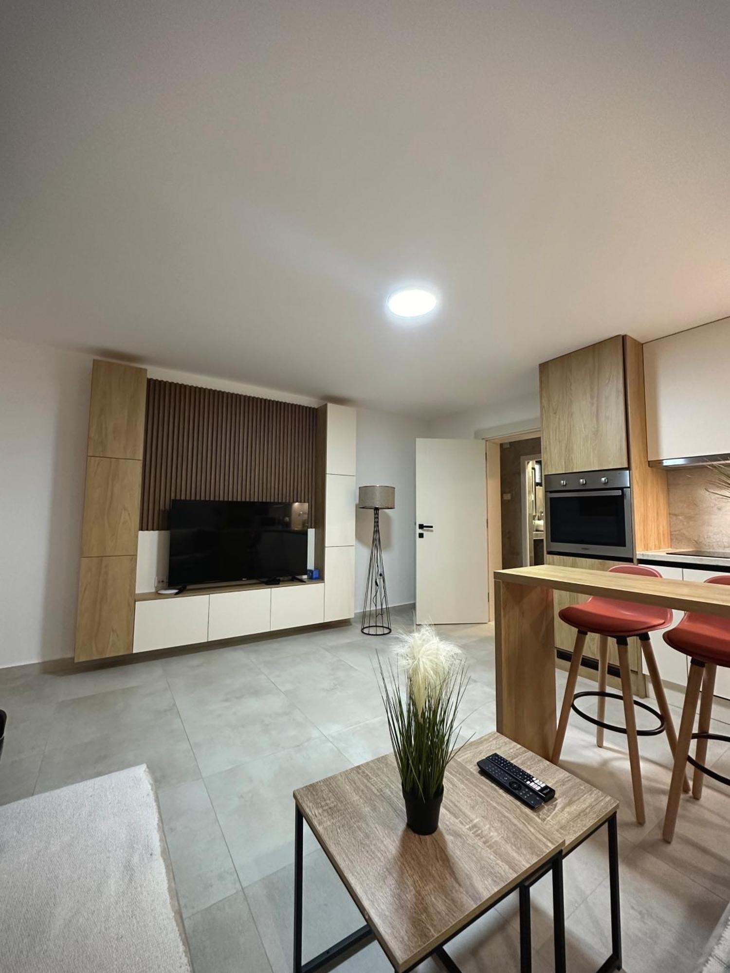 Square Point Apartments Κότορ Εξωτερικό φωτογραφία